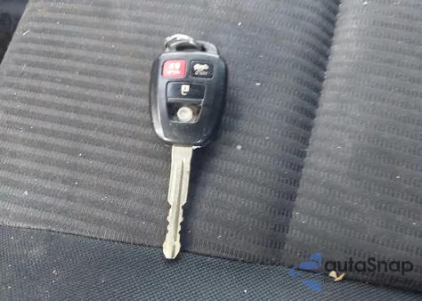 2016 Toyota Rav4 Le из США, поврежденный, VIN JTMZFREV4GJ081586